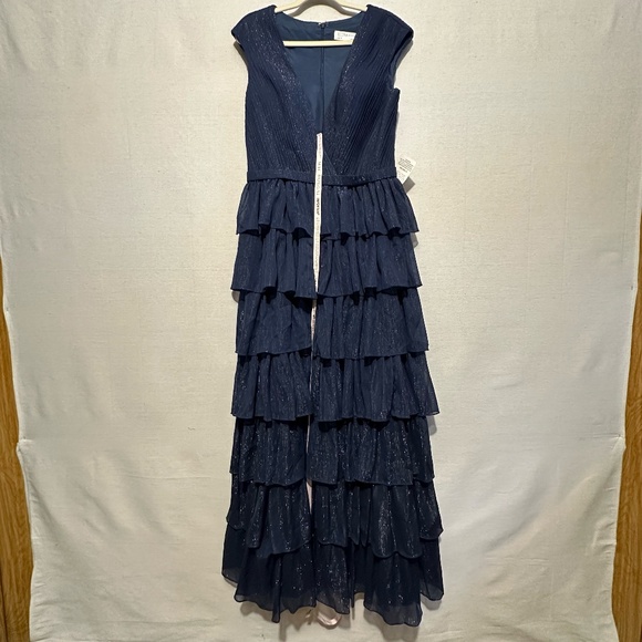 NWOT Ieena for Mac Duggal Tiered Skirt Shimmer Dress - size 10 - Picture 3 of 6